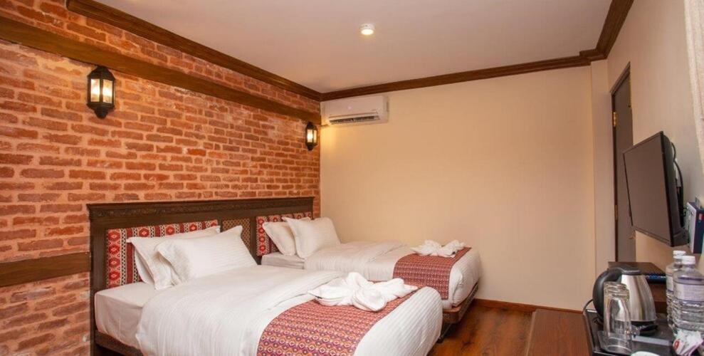 Pashupati Boutique Hotel & Spa Kathmandu Exterior foto